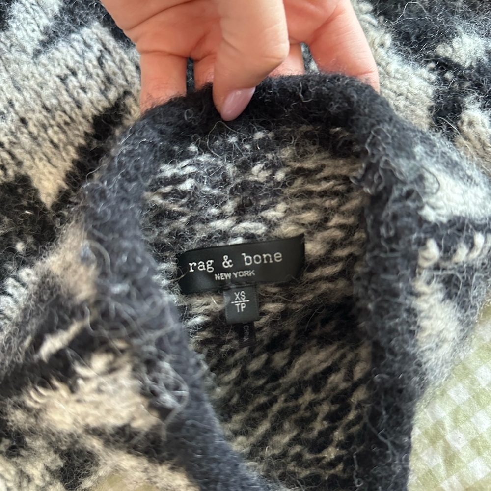 Rag & Bone Monochrome Knit Sweater